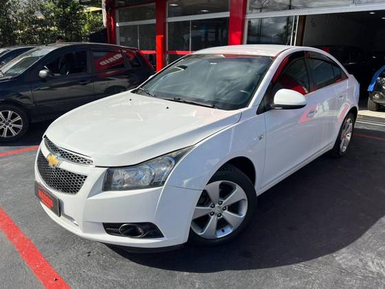 CHEVROLET CRUZE 1.8 LT 16V FLEX 4P MANUAL
